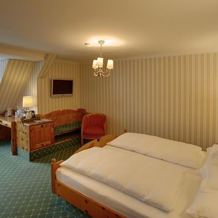 Hotel Brauereigasthof Landwehr-Braeu Reichelshofen ห้อง รูปภาพ