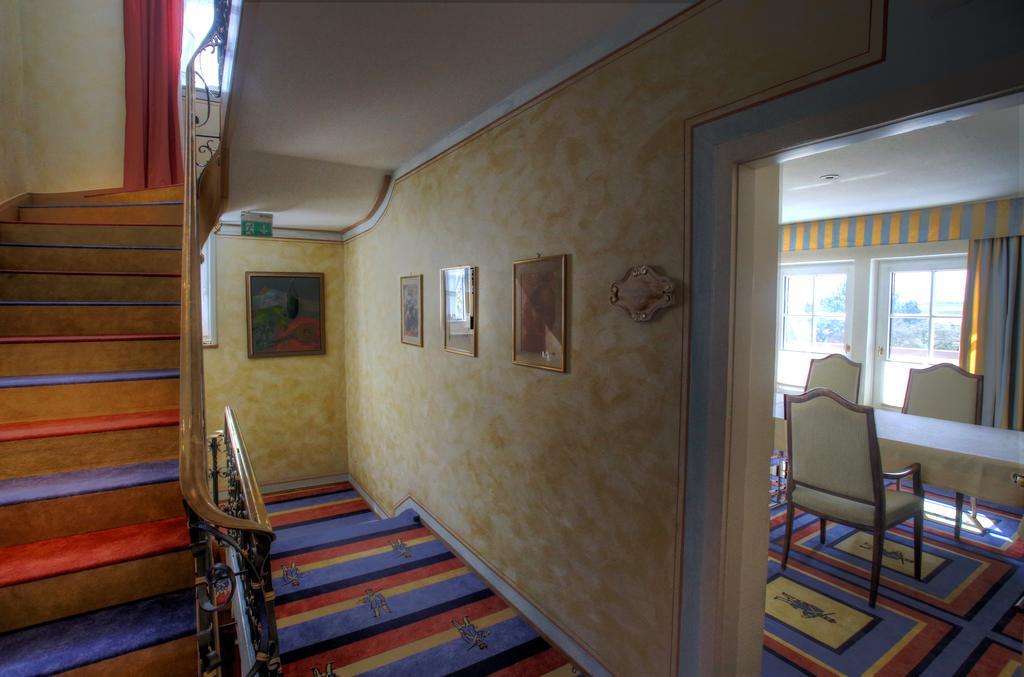 Hotel Brauereigasthof Landwehr-Braeu Reichelshofen ภายนอก รูปภาพ