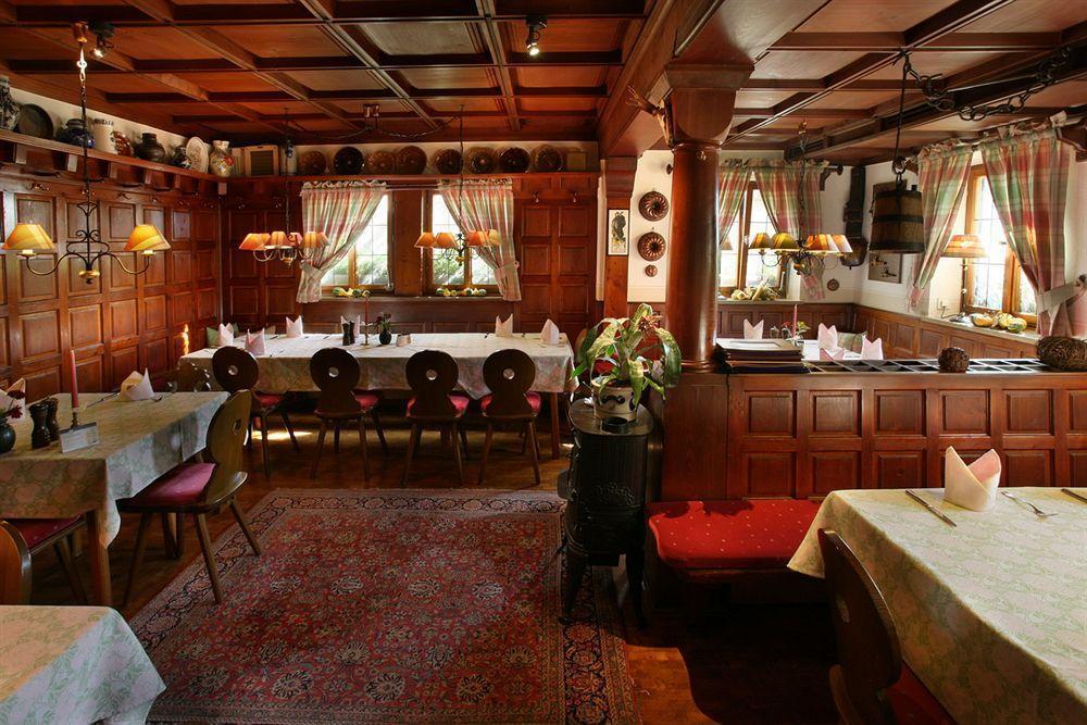 Hotel Brauereigasthof Landwehr-Braeu Reichelshofen ภายนอก รูปภาพ