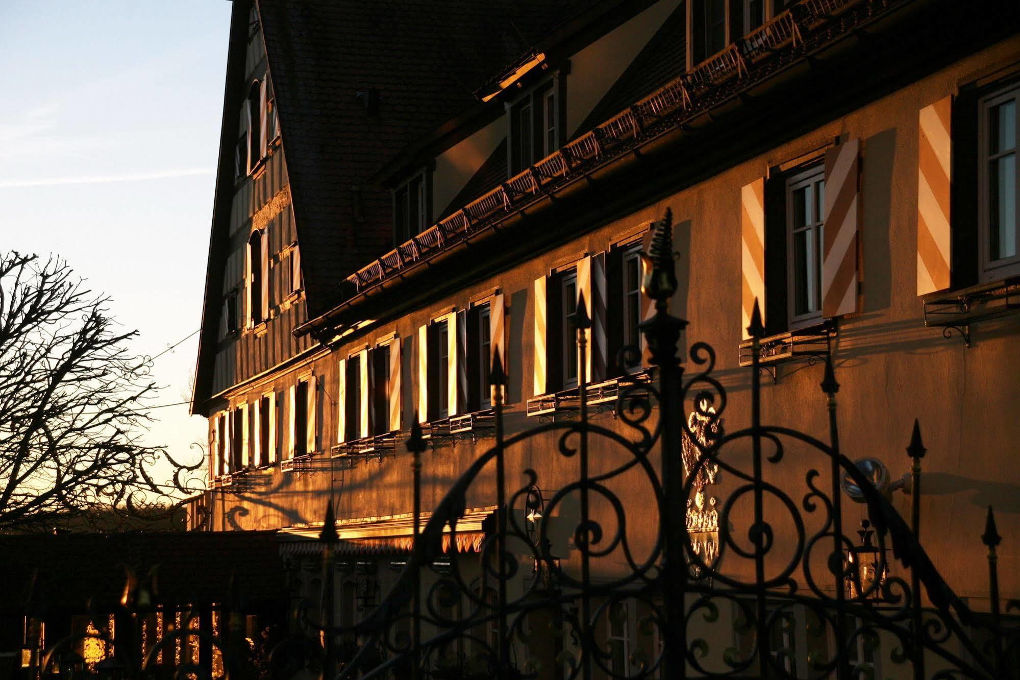 Hotel Brauereigasthof Landwehr-Braeu Reichelshofen ภายนอก รูปภาพ